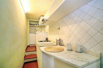 Mia Apartment *