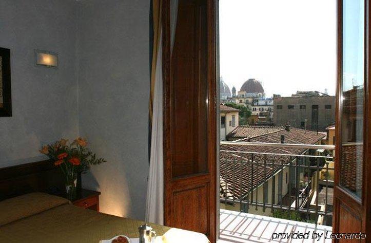 Palazzo Vecchio 3* Florence