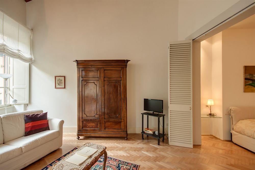 Signoria Apartment