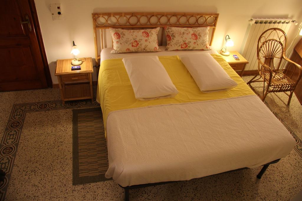 Burchiello Bed & Breakfast Florence