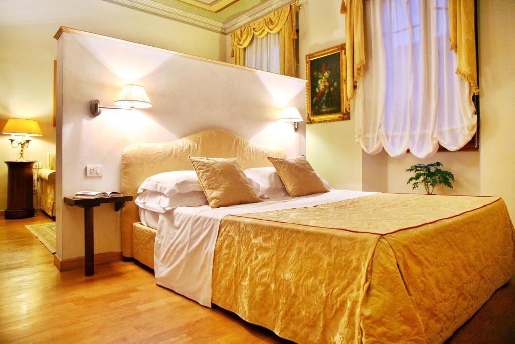Tornabuoni La Petite Appart hôtel Florence