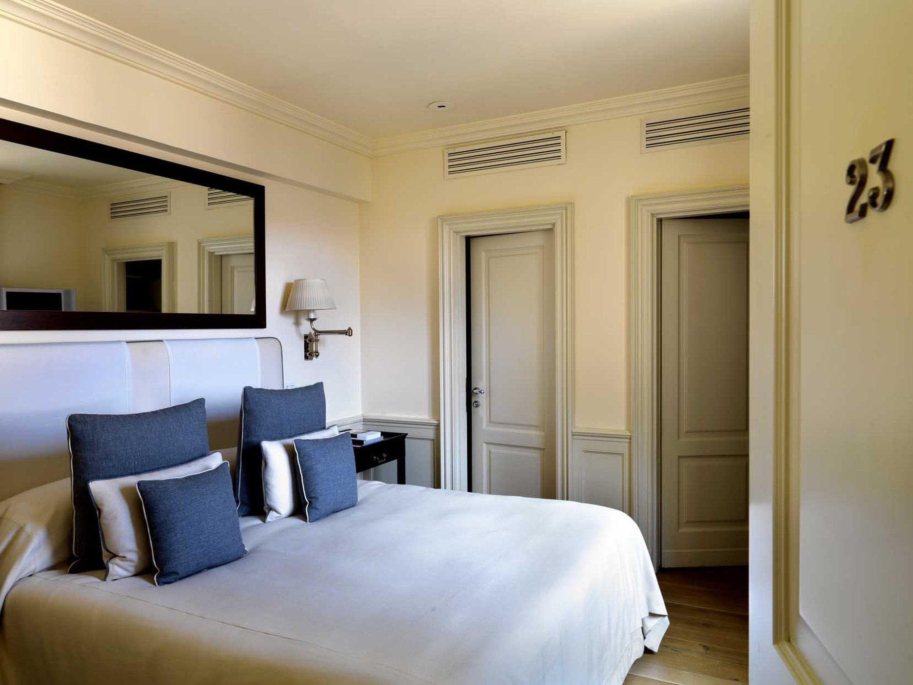 Hotel The Place 5*