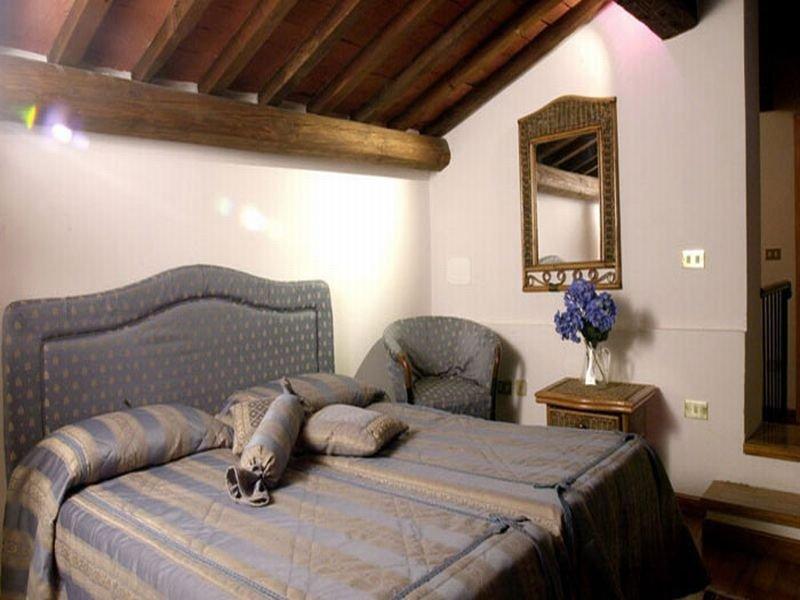 Msn Montebello Hotel 3*