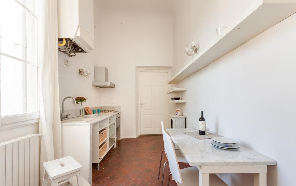 Apartment - Alfani White