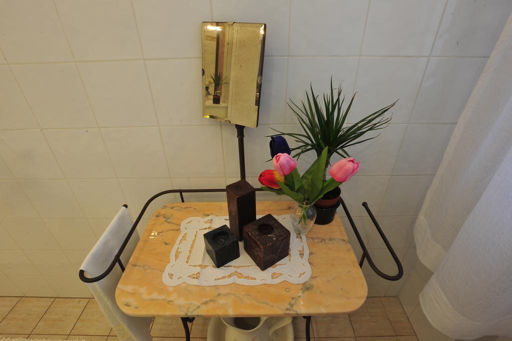 Medardo Rosso Apartment *