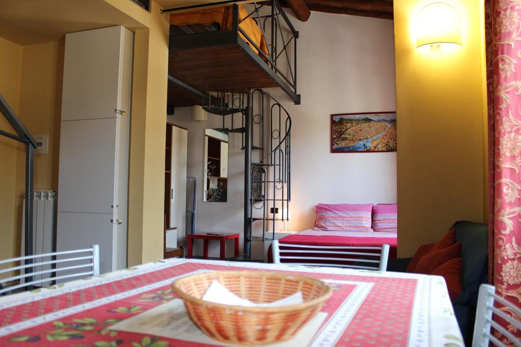 Guest house Max