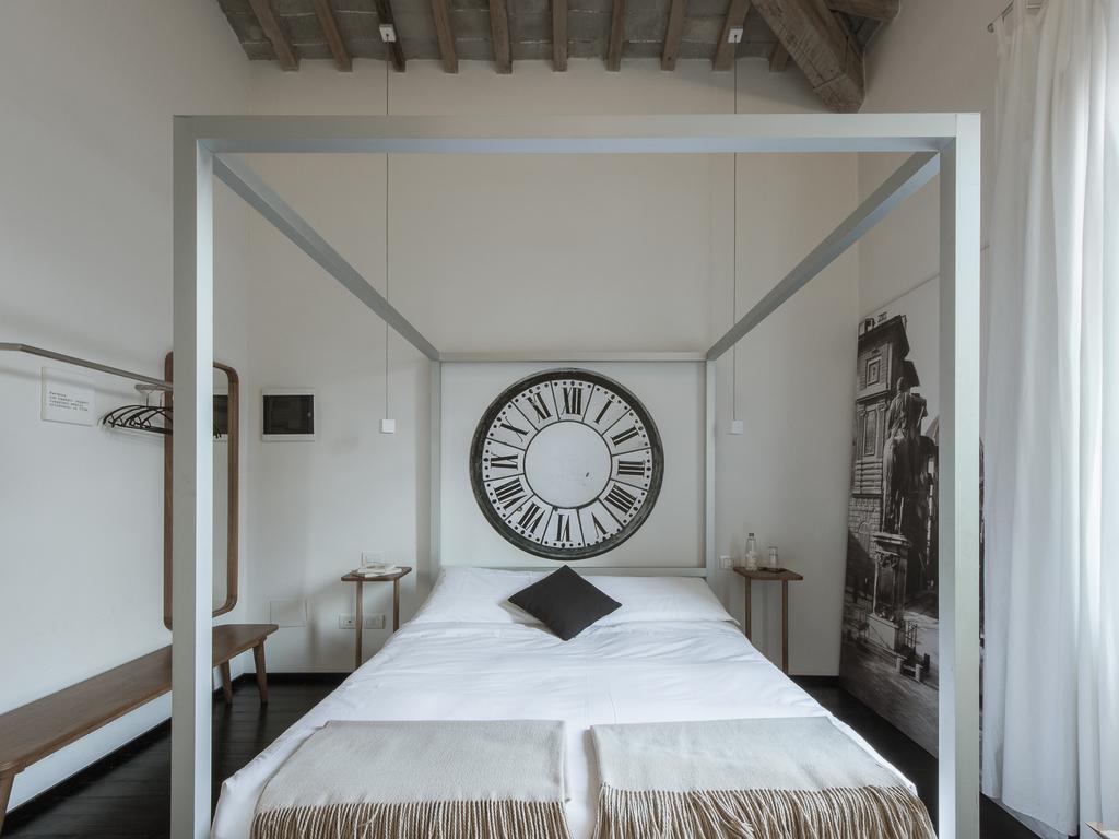 Florence-floroom Pavone * Florence