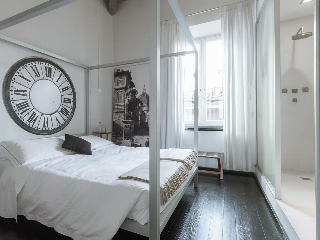 Florence-floroom Pavone *