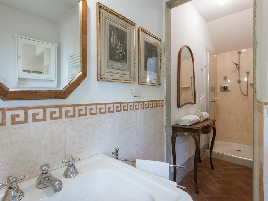 Apartment River Dream Florence