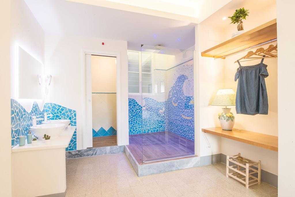 Guest house Paravia 3*