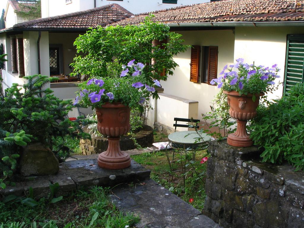 Couette-café Fiorenza 3*