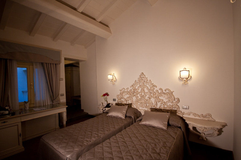 Art Atelier - Place Of Charme 4* Florence