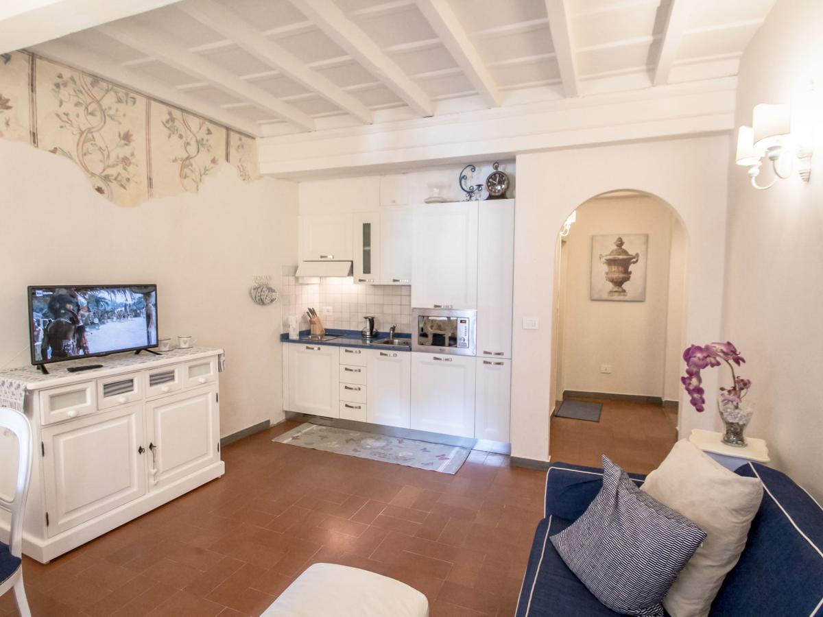 Locazione Turistica In Via Maggio *