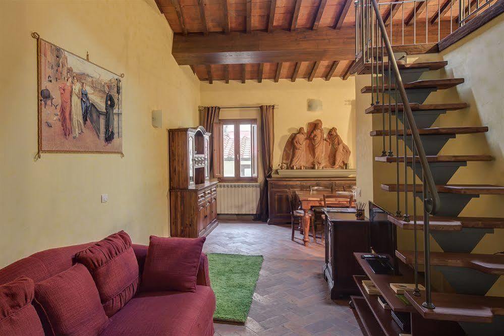 Signoria Apartment *