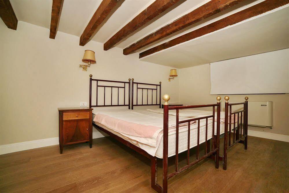 Mia Apartment