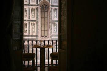 Granduomo Charming Aparthotel Florence