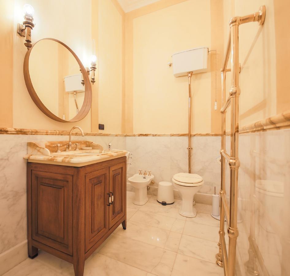 Modern & Stylish Oberdan Florence