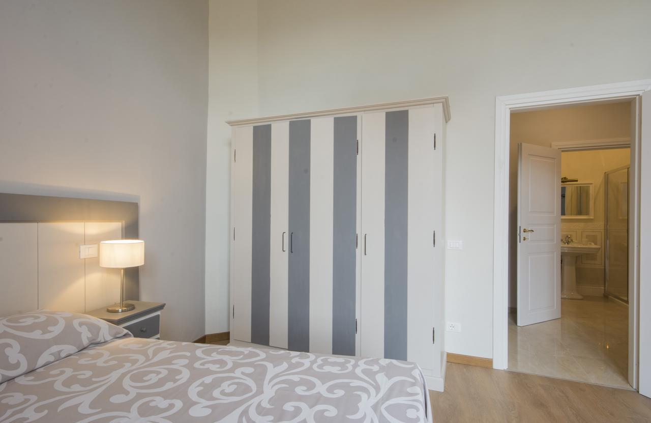 Apartment Iris By Mmega