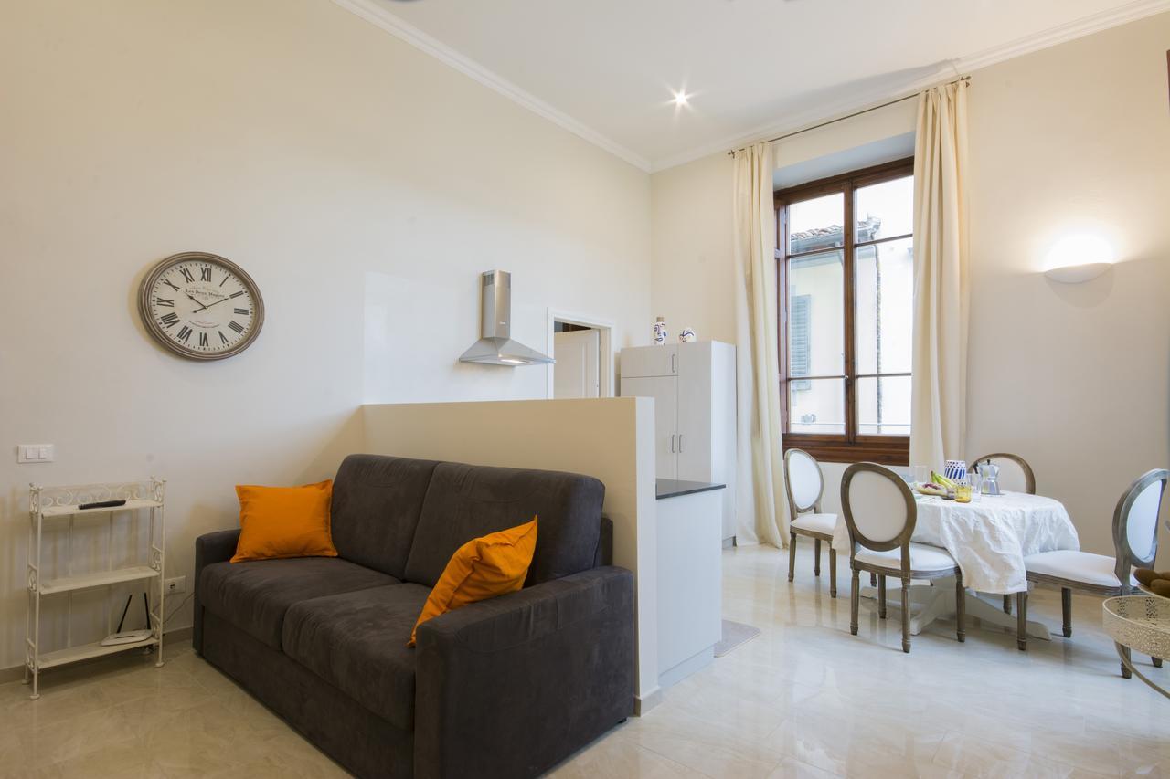 Iris By Mmega Apartment *
