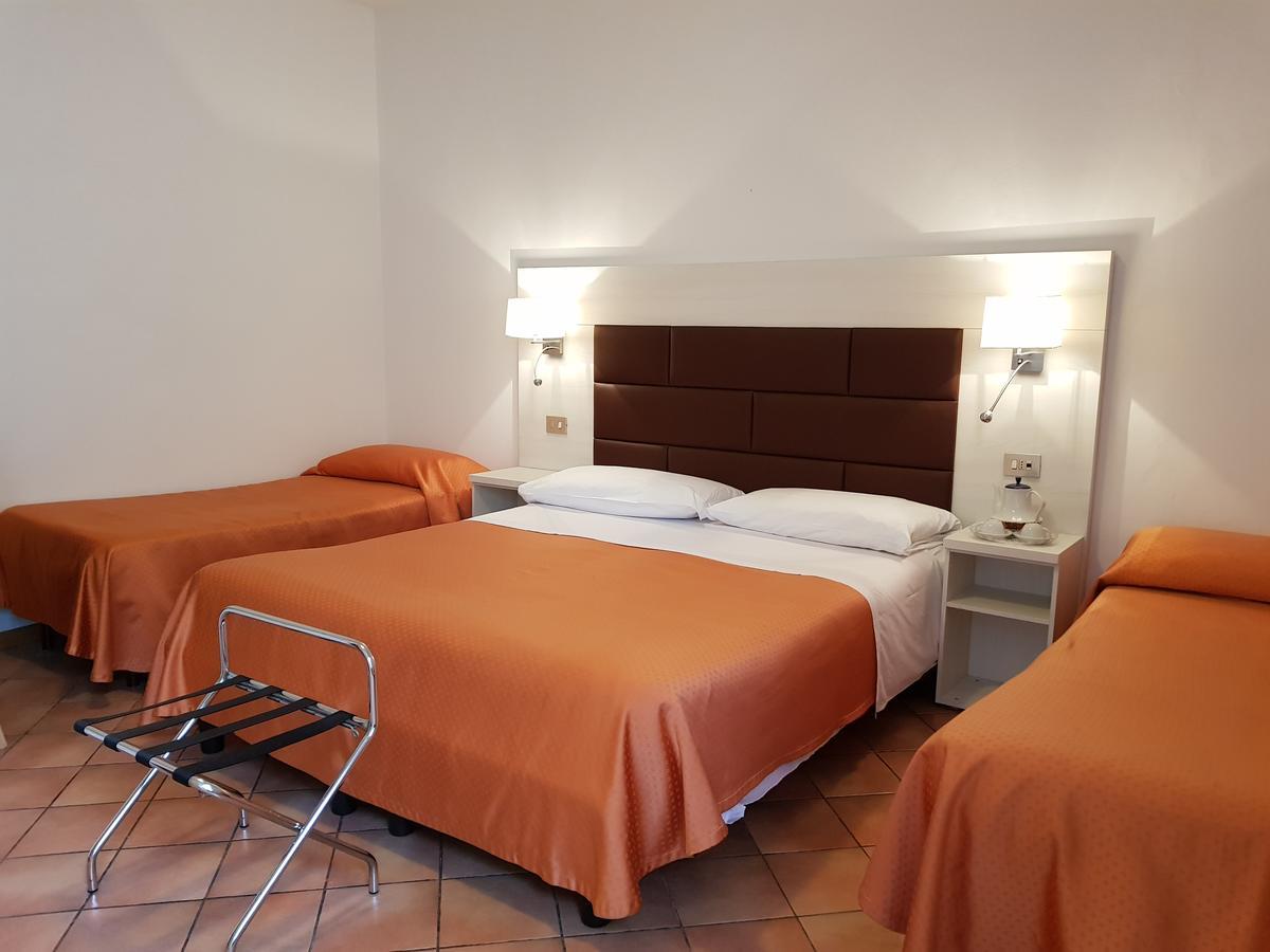 Hotel Elite 2*