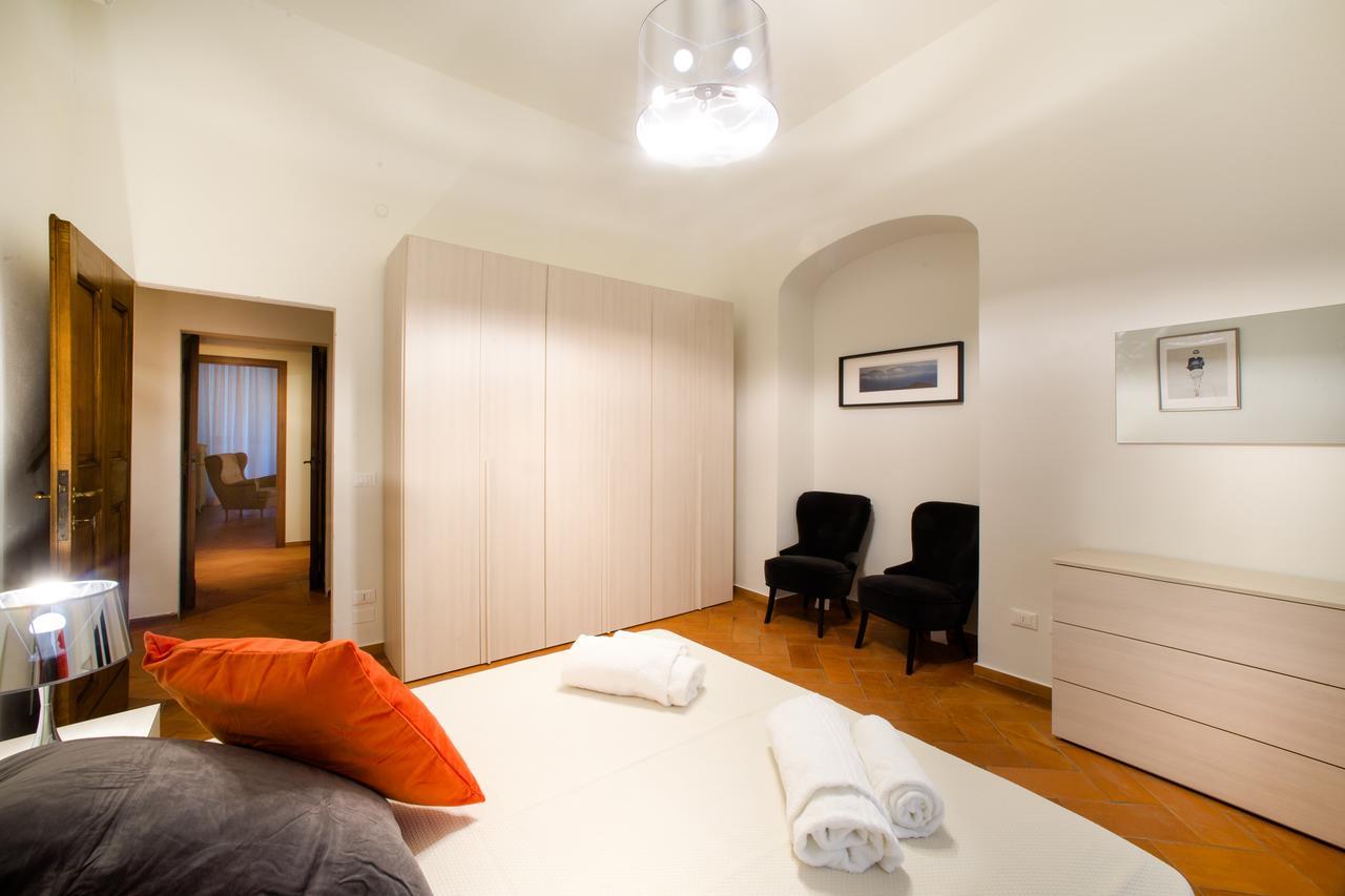 Apartment Apo1 Deluxe 2bdr Family By Ponte Vecchio