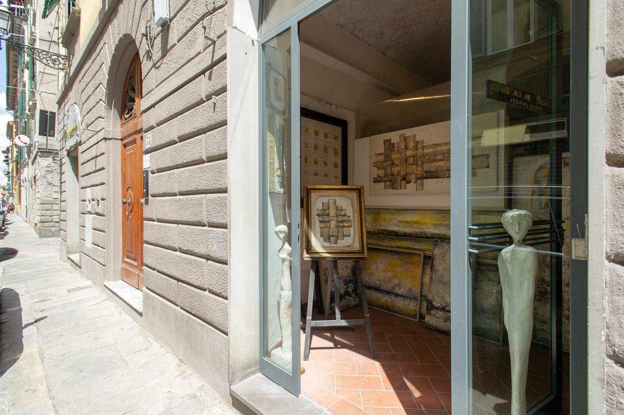 - Midnight In Santa Croce Apartment Florence