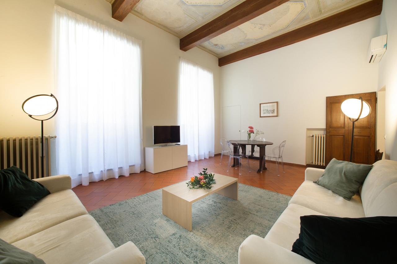Apo2 Deluxe 2bdr Family By Ponte Vecchio Florence