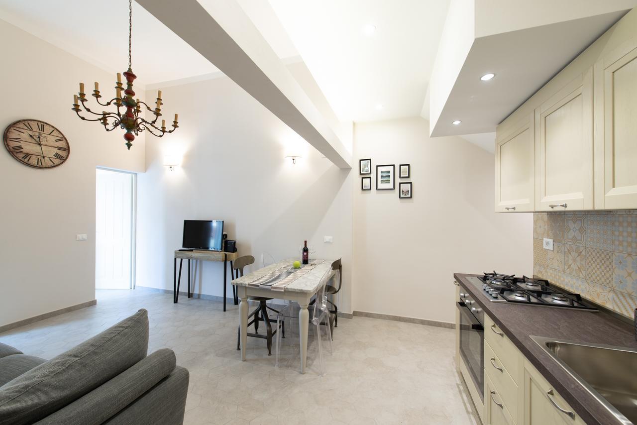Lucia's Apartment
