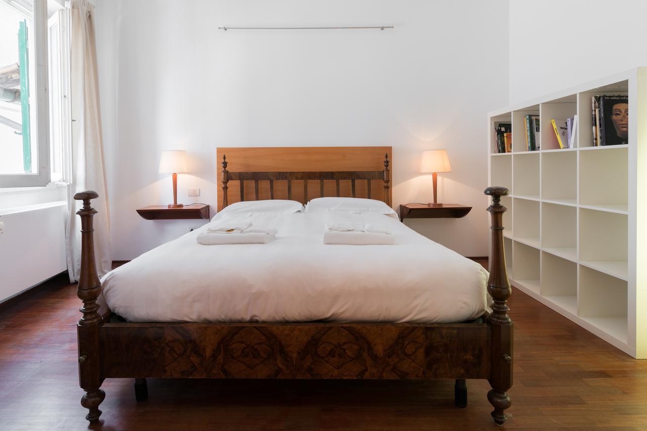 Beautiful Terrace Santo Spirito Apartment