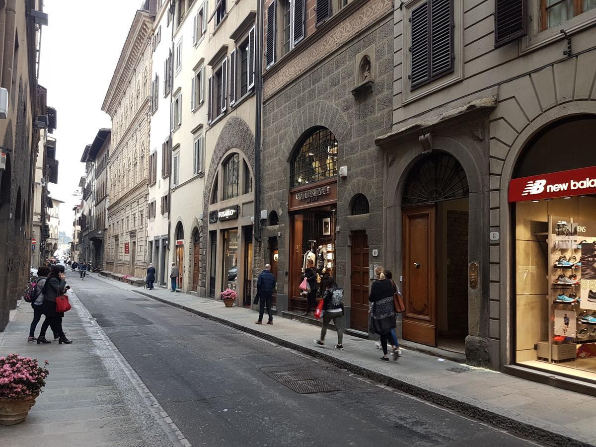 Coco Places Tornabuoni Apartment Florence