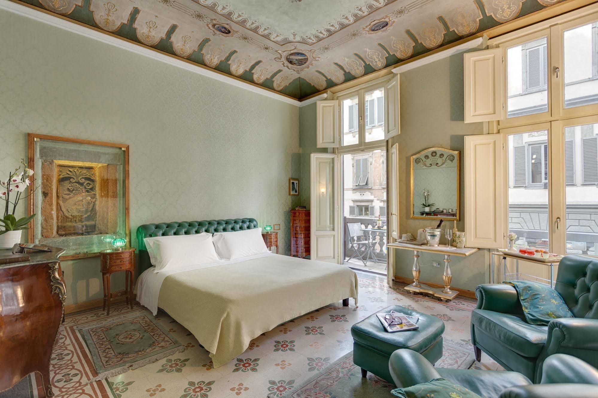 Hotel Cavour 10