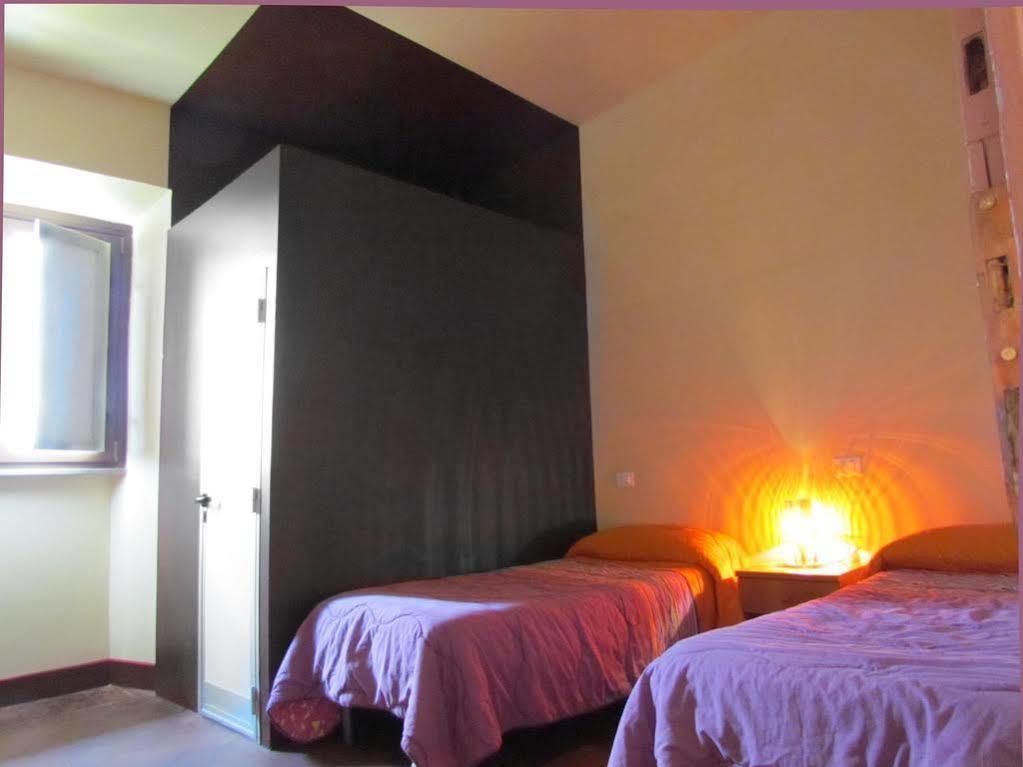 7 Santi Auberge de jeunesse