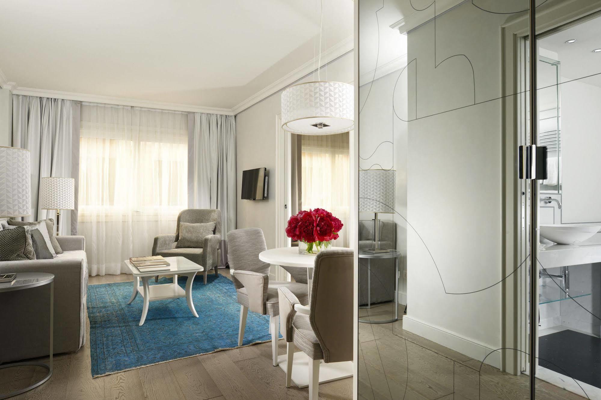 Ponte Vecchio & Hotel 4*