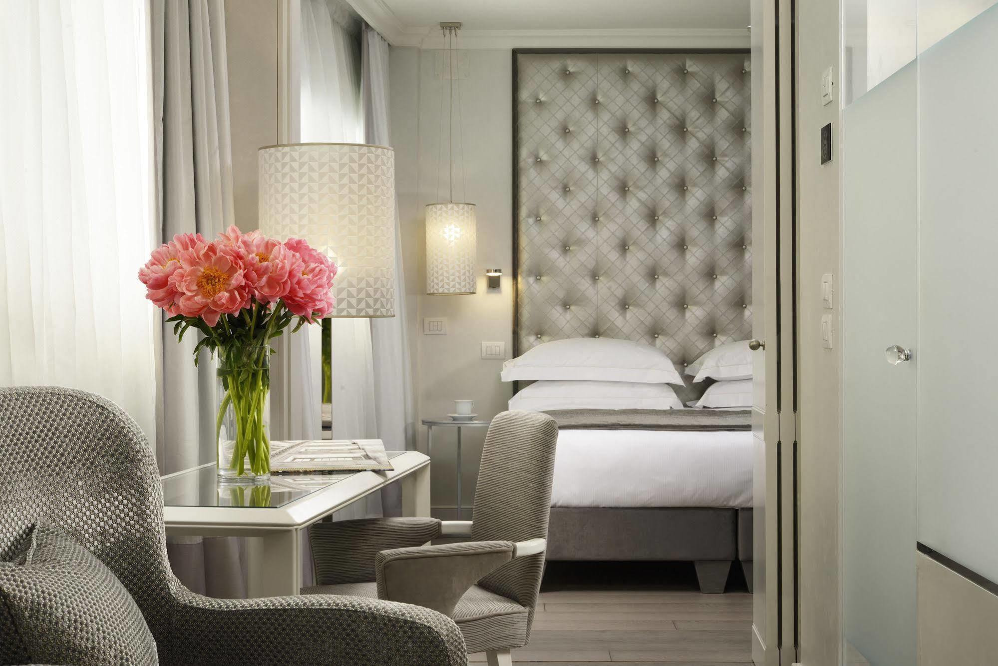 Ponte Vecchio & Hotel 4*