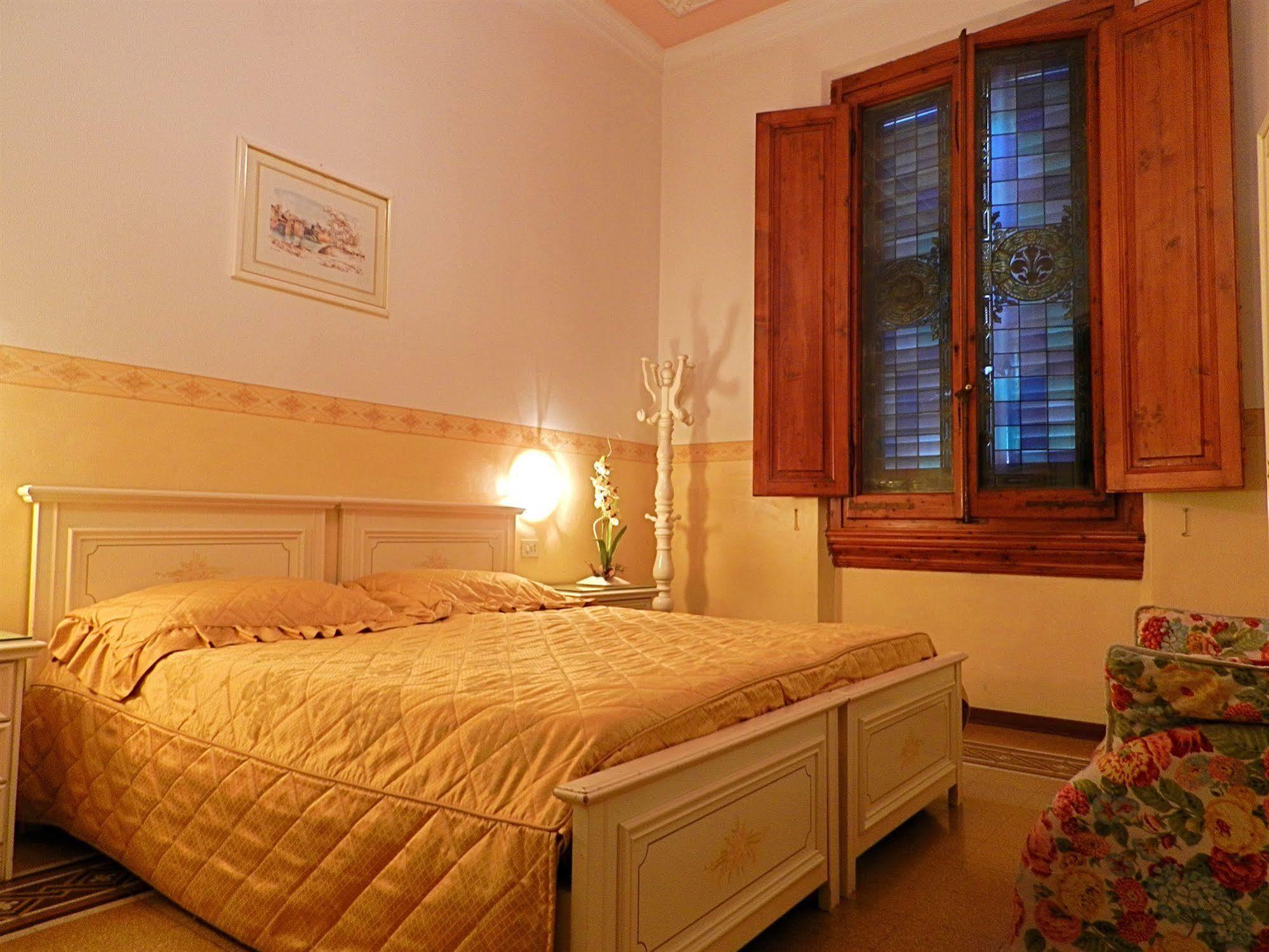 Desirèe Hotel 3*