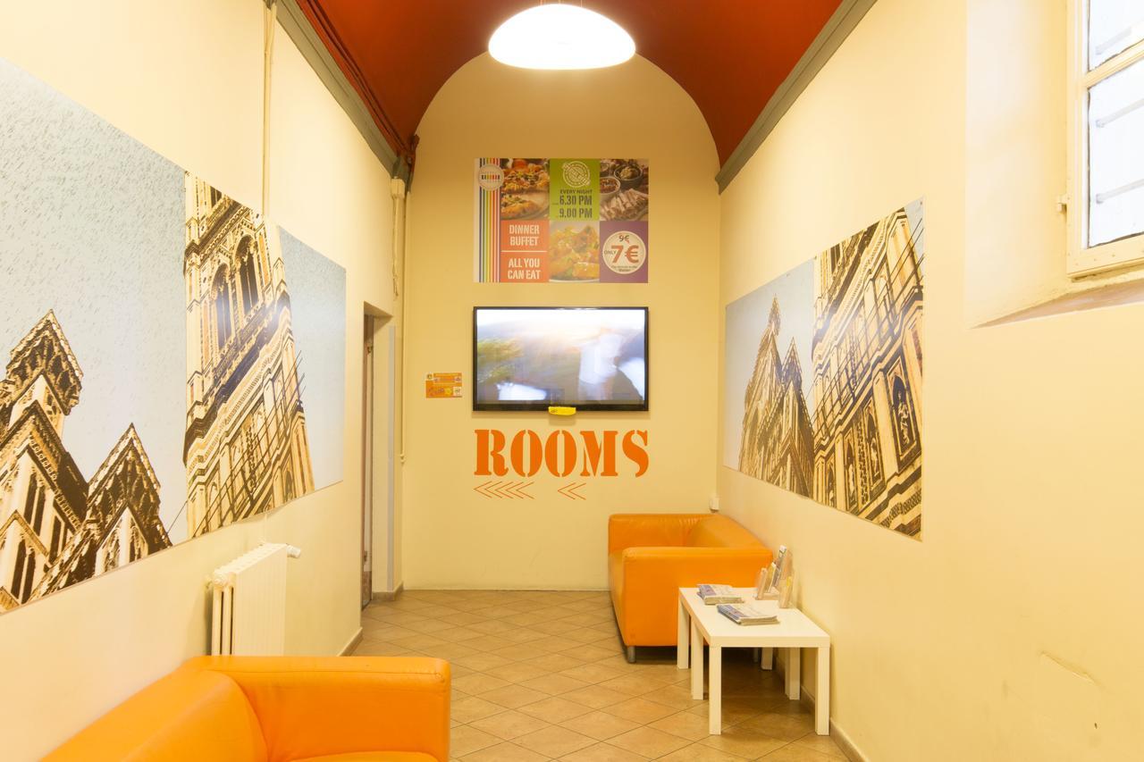 Auberge de jeunesse 7 Santi