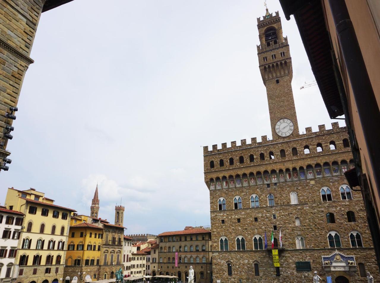 Signoria Apartment