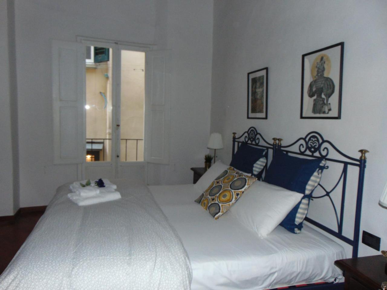 Guest house Dante's *