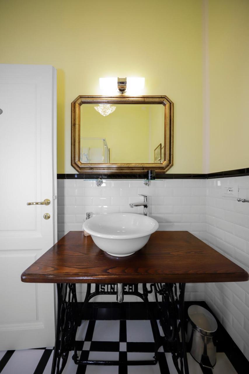 Bed & Breakfast Residenza Cecchi Florence