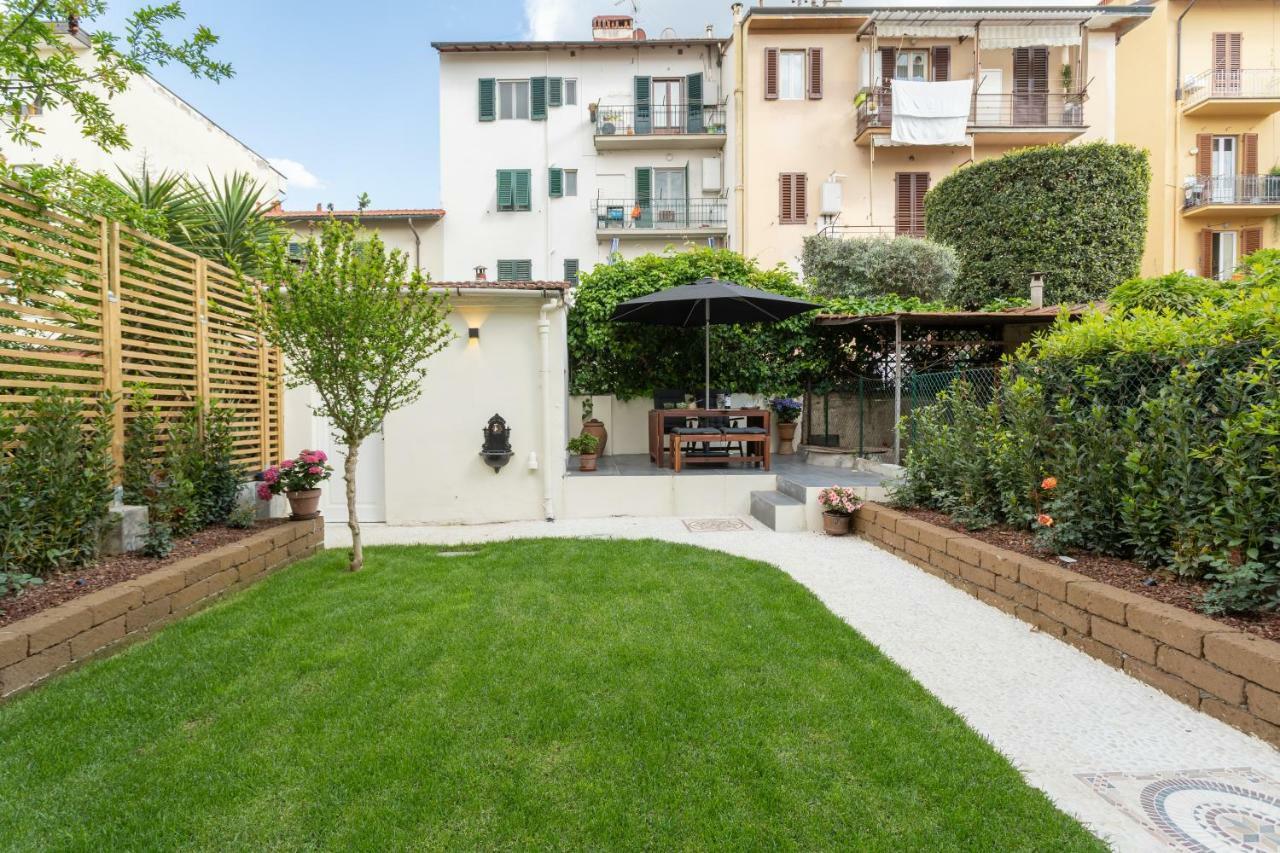 Le Stanze Di Carla! Bagno Privato, Cucina In Comune Maison d'hôtes