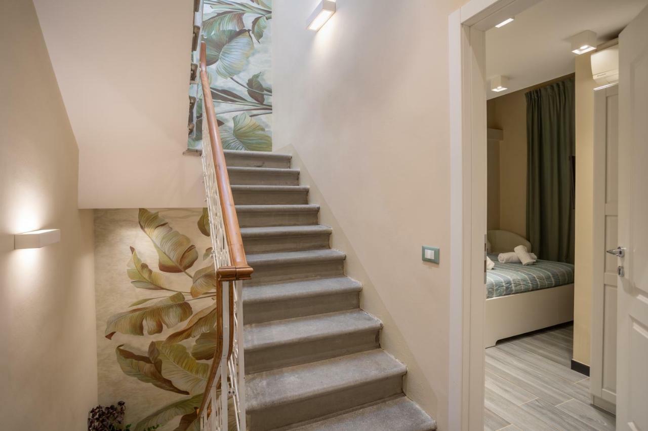 Le Stanze Di Carla! Bagno Privato, Cucina In Comune Maison d'hôtes 2*
