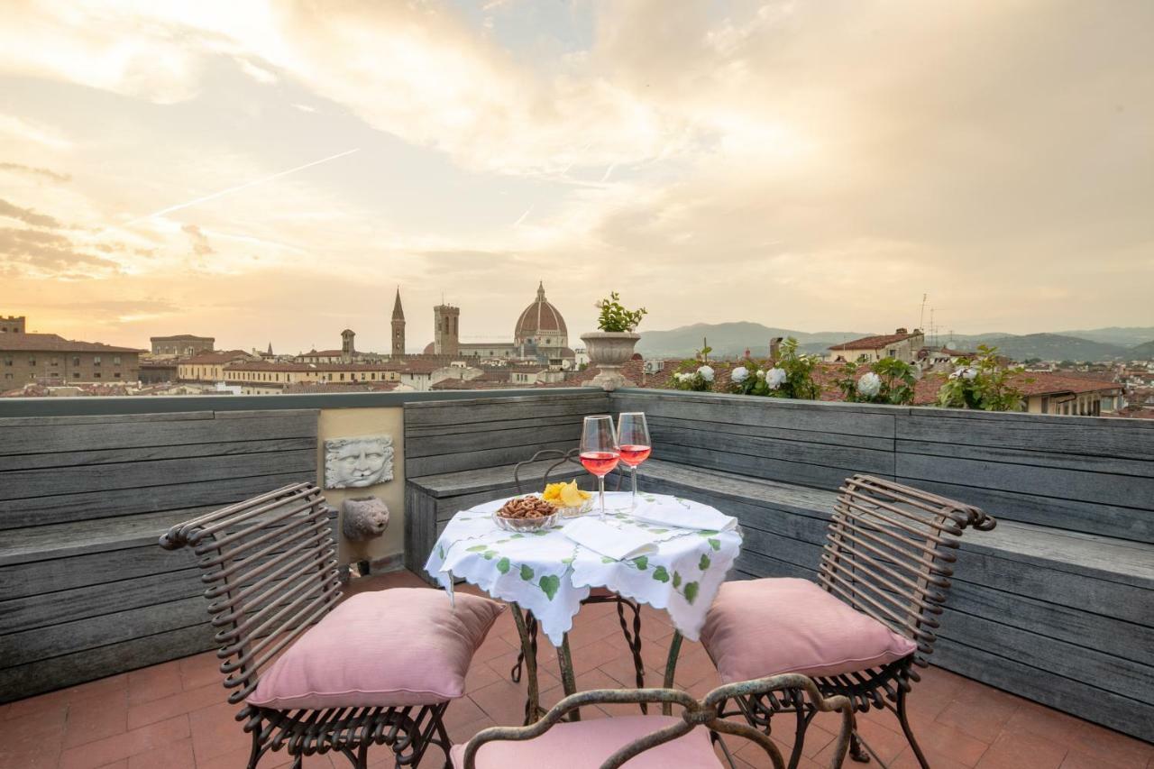 Luxury Panoramic Terrace Apartment Florence