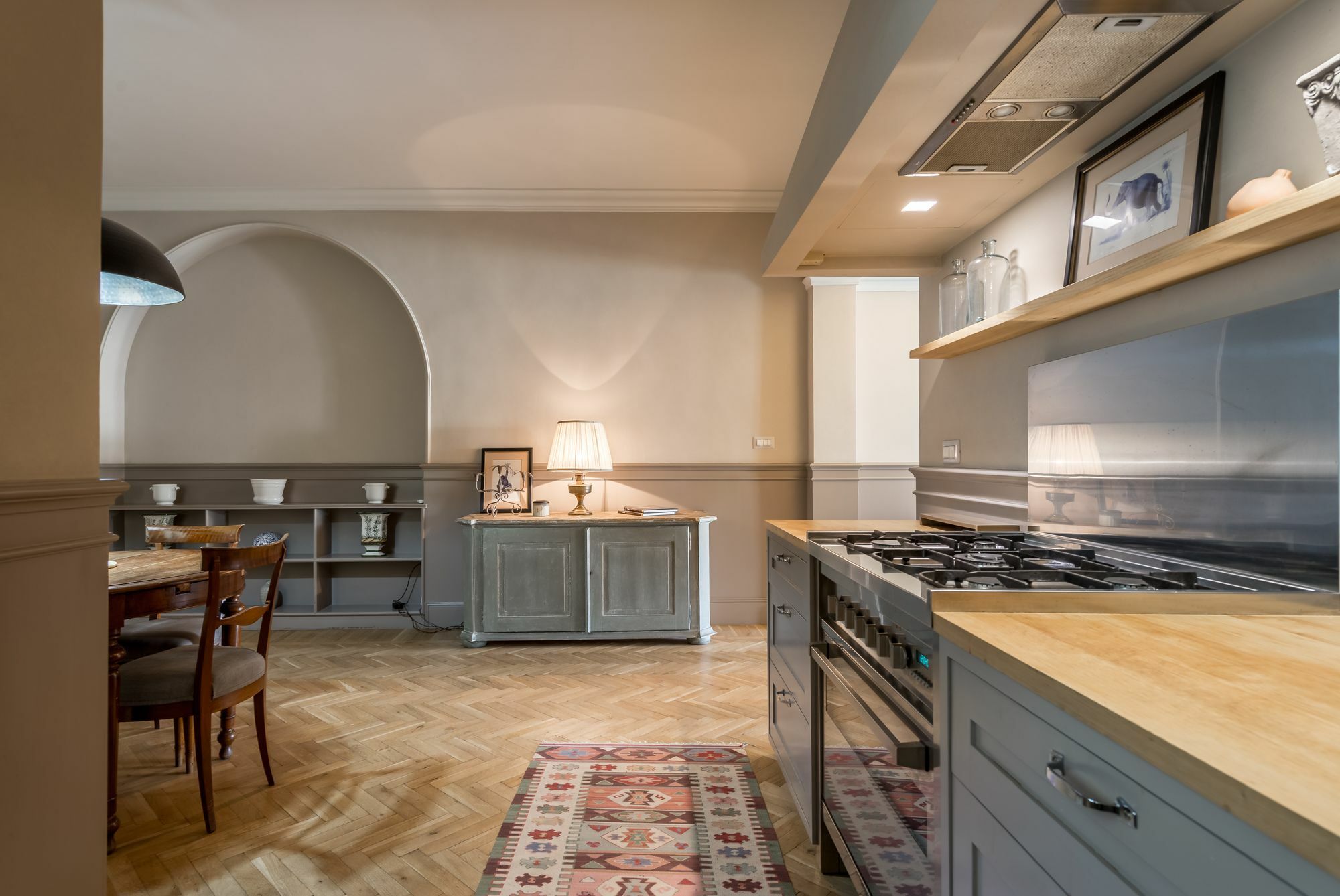 Luxury Romantic River Apartment *