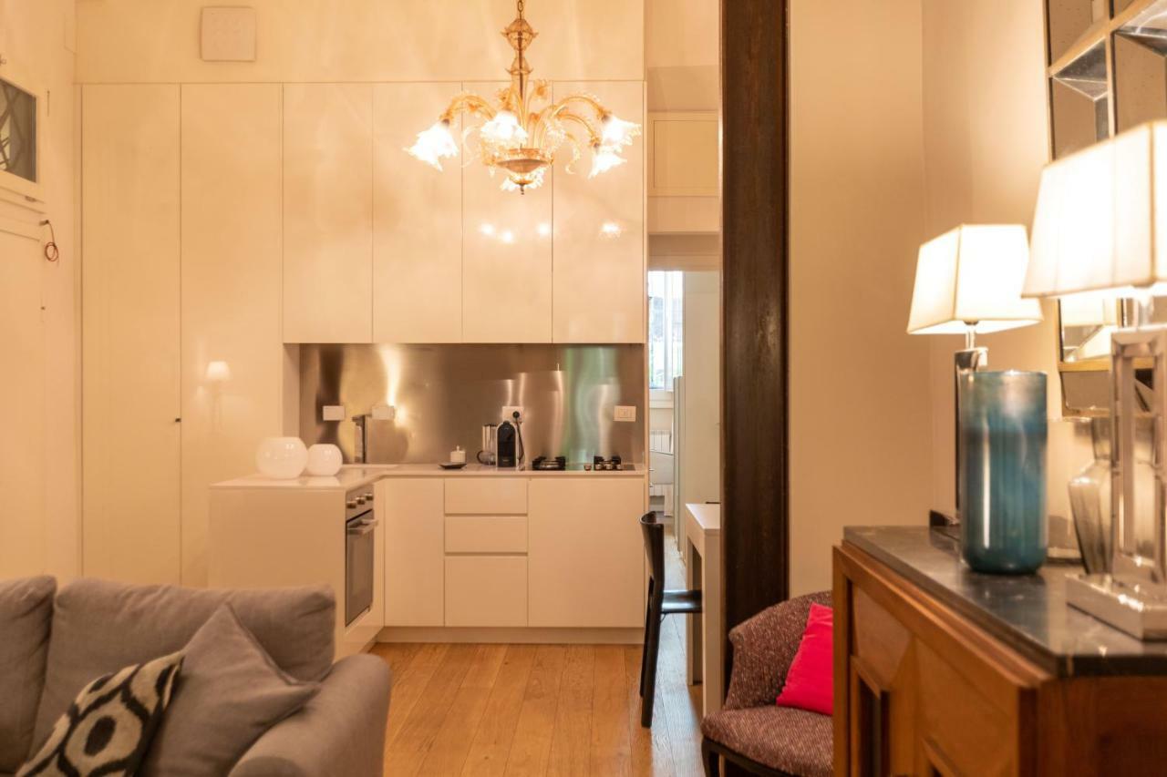 Santa Croce Luxury 2 Bedroom Apartment