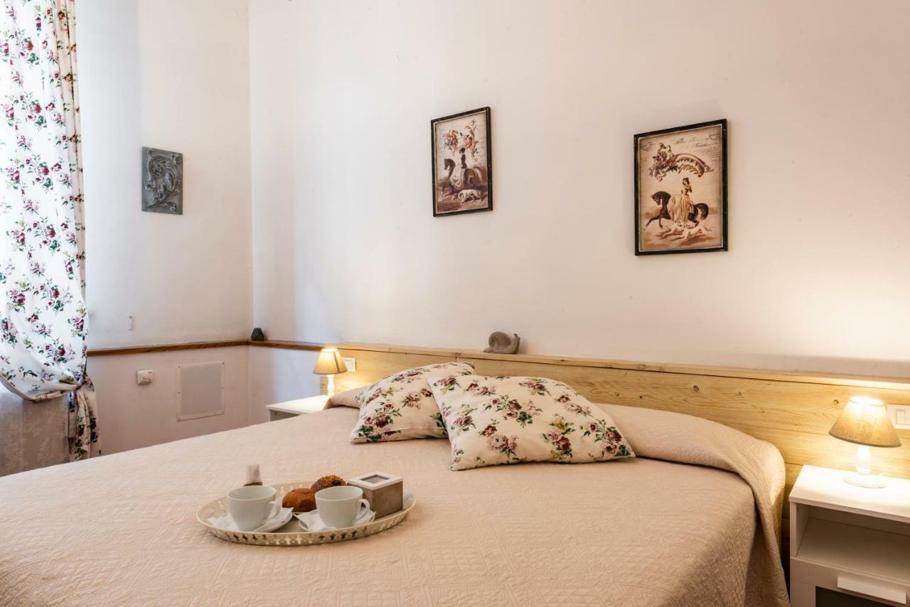 Couette-café San Remigio