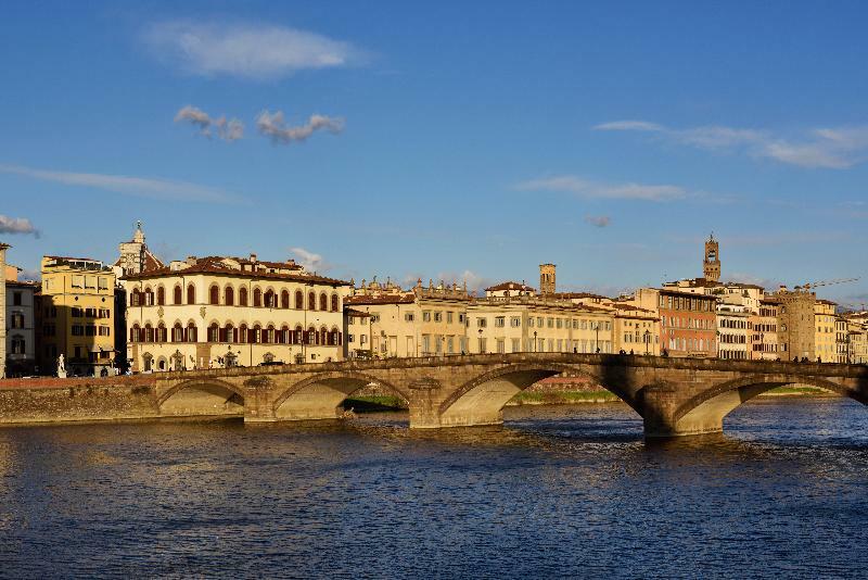 Leone Blue 4* Florence