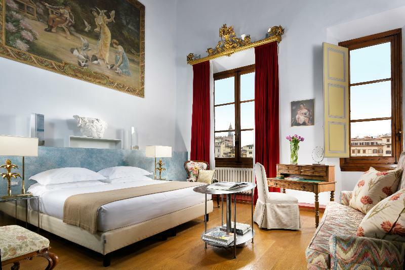Leone Blue 4* Florence