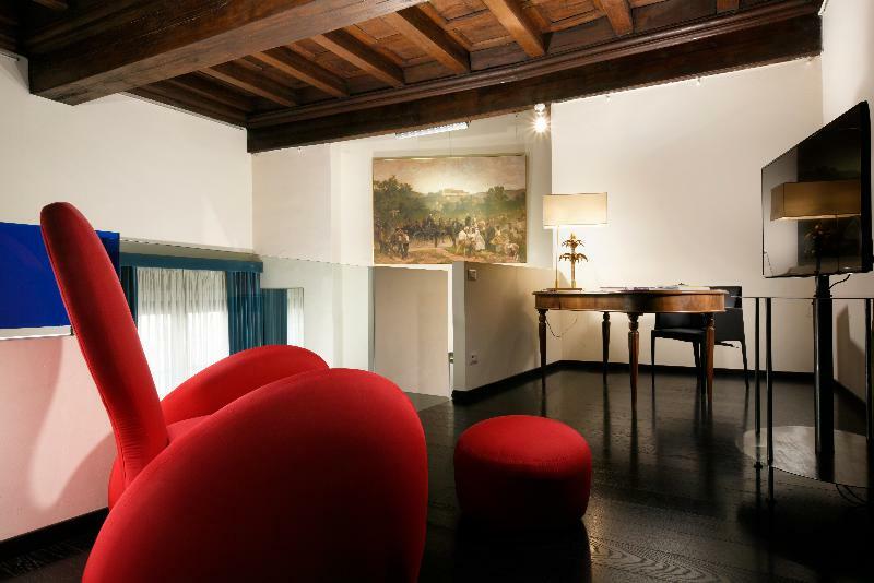 Leone Blue Hotel 4*