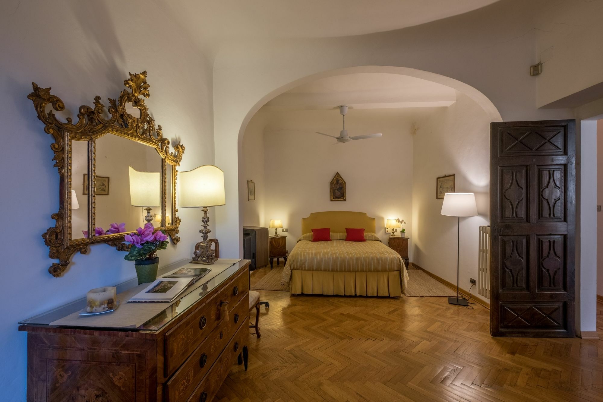 In The Heart Of Apartment Florence