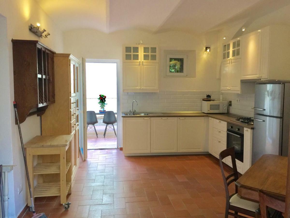 Dalu Davide - Private Car Park 15 Minutes To The Center Appartement